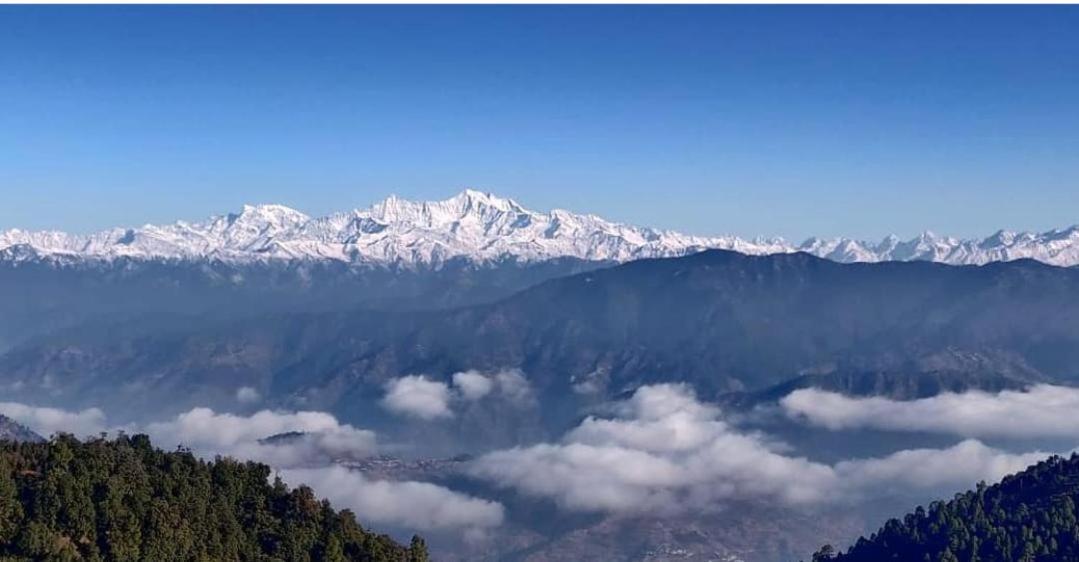 فندق The Ranikhet Continental المظهر الخارجي الصورة